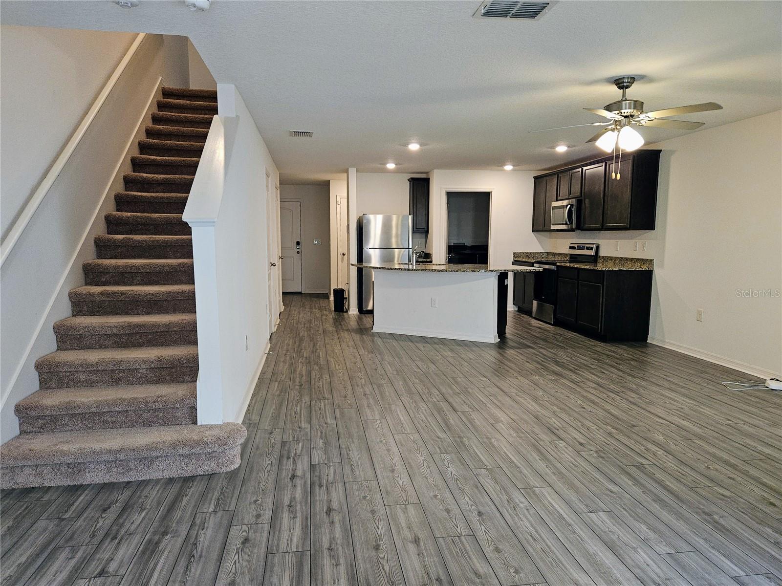 5316 COMPANION LN, TAMPA, FL, 33619