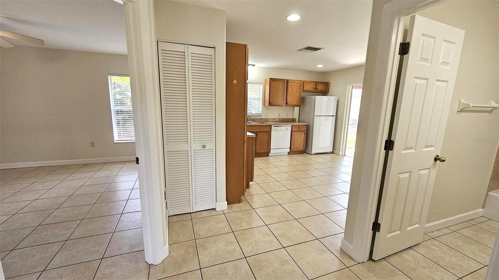 309 BOUNDARY BLVD #B, ROTONDA WEST, FL, 33947