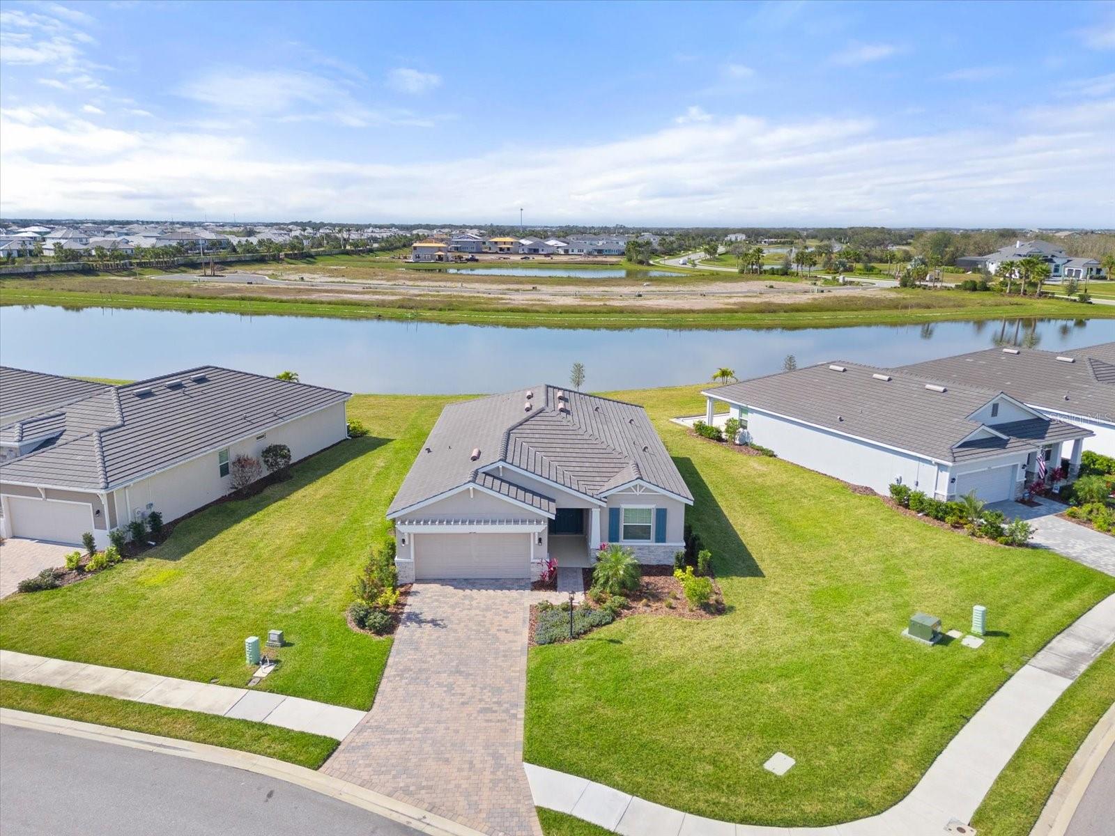 17738 PASTURELAND AVE, LAKEWOOD RANCH, FL, 34211