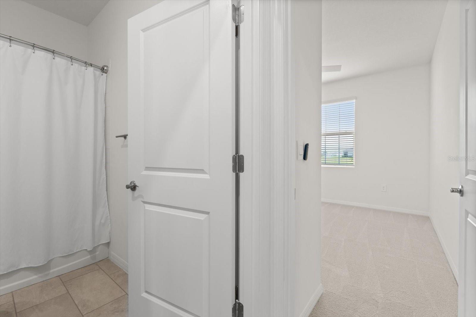 17738 PASTURELAND AVE, LAKEWOOD RANCH, FL, 34211