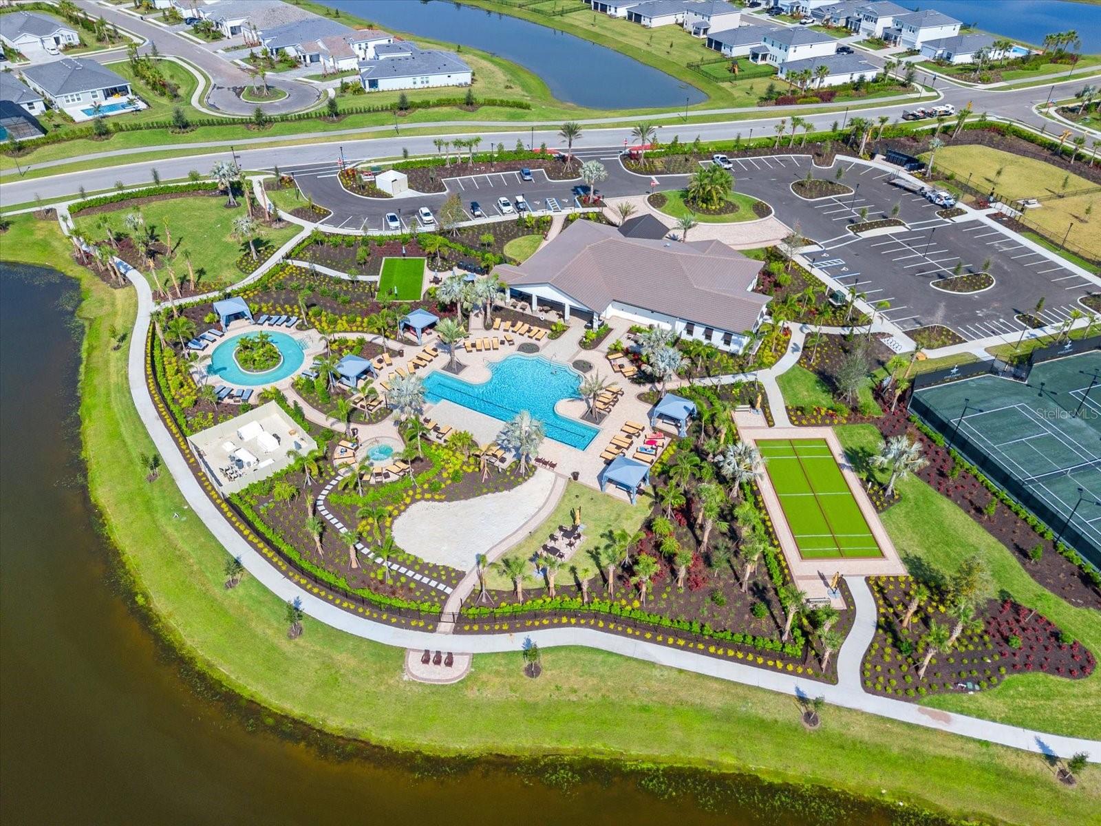 17738 PASTURELAND AVE, LAKEWOOD RANCH, FL, 34211