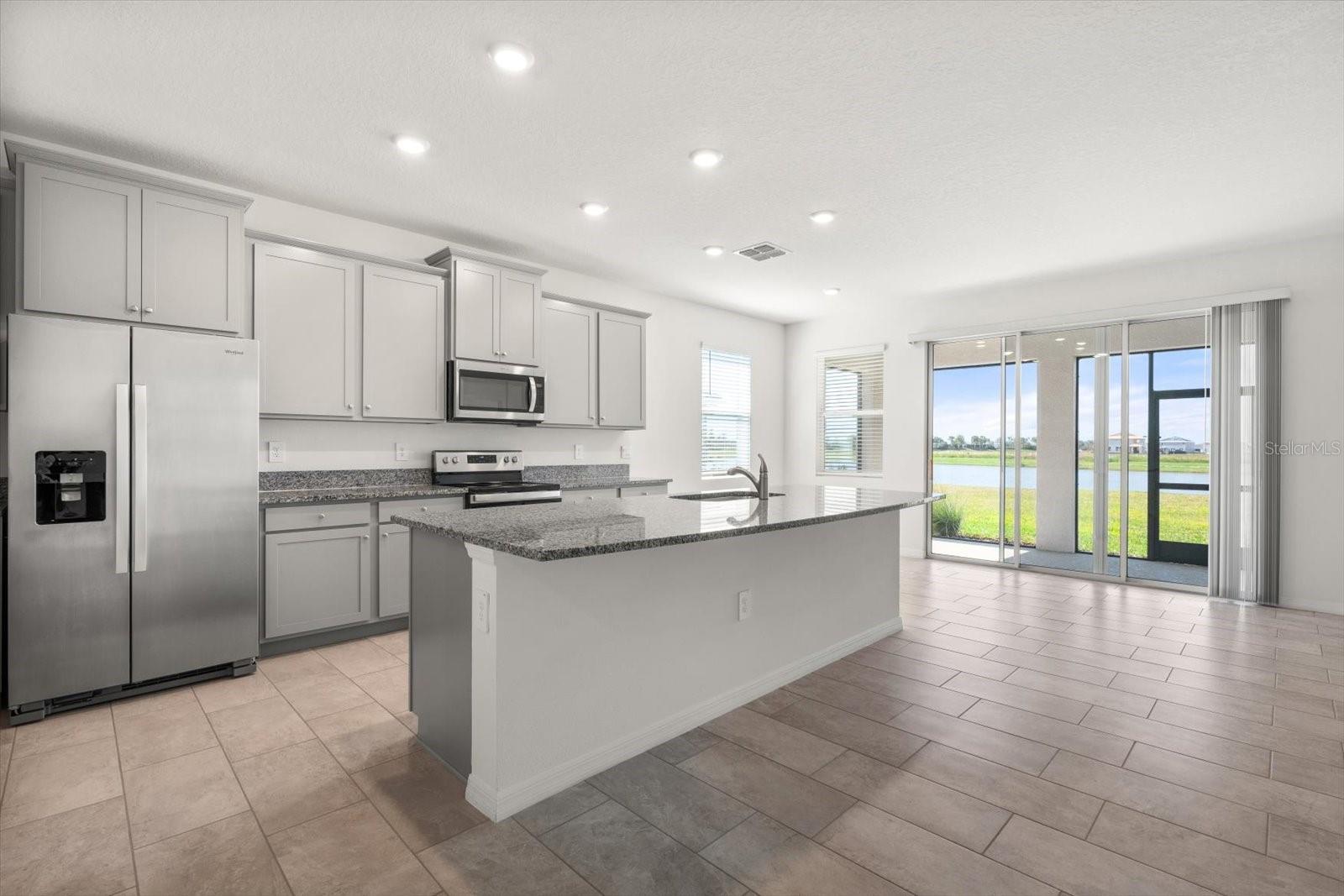 17738 PASTURELAND AVE, LAKEWOOD RANCH, FL, 34211