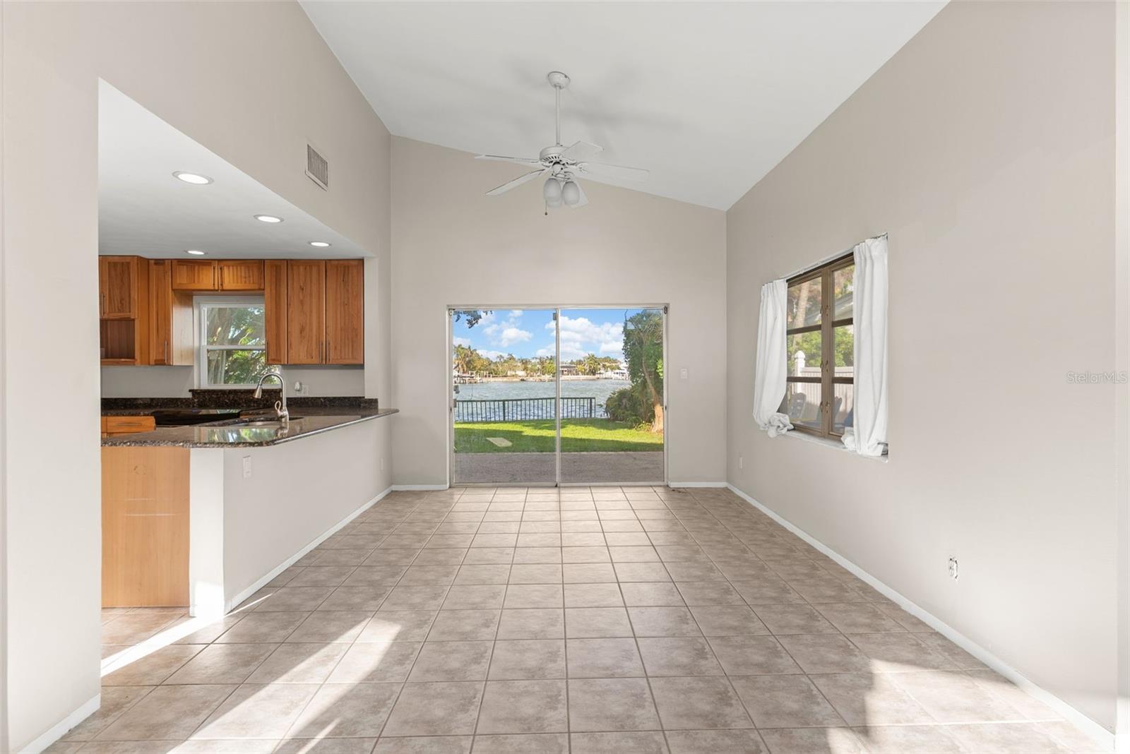 7887 9TH AVE S, ST PETERSBURG, FL, 33707