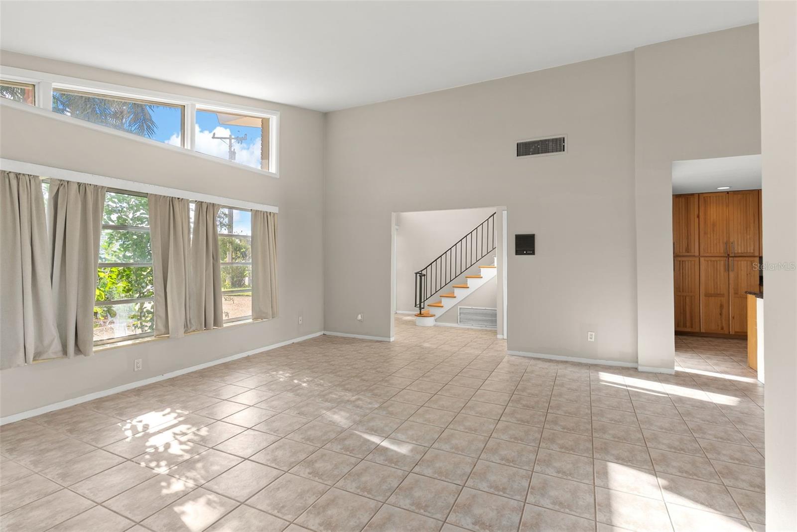 7887 9TH AVE S, ST PETERSBURG, FL, 33707