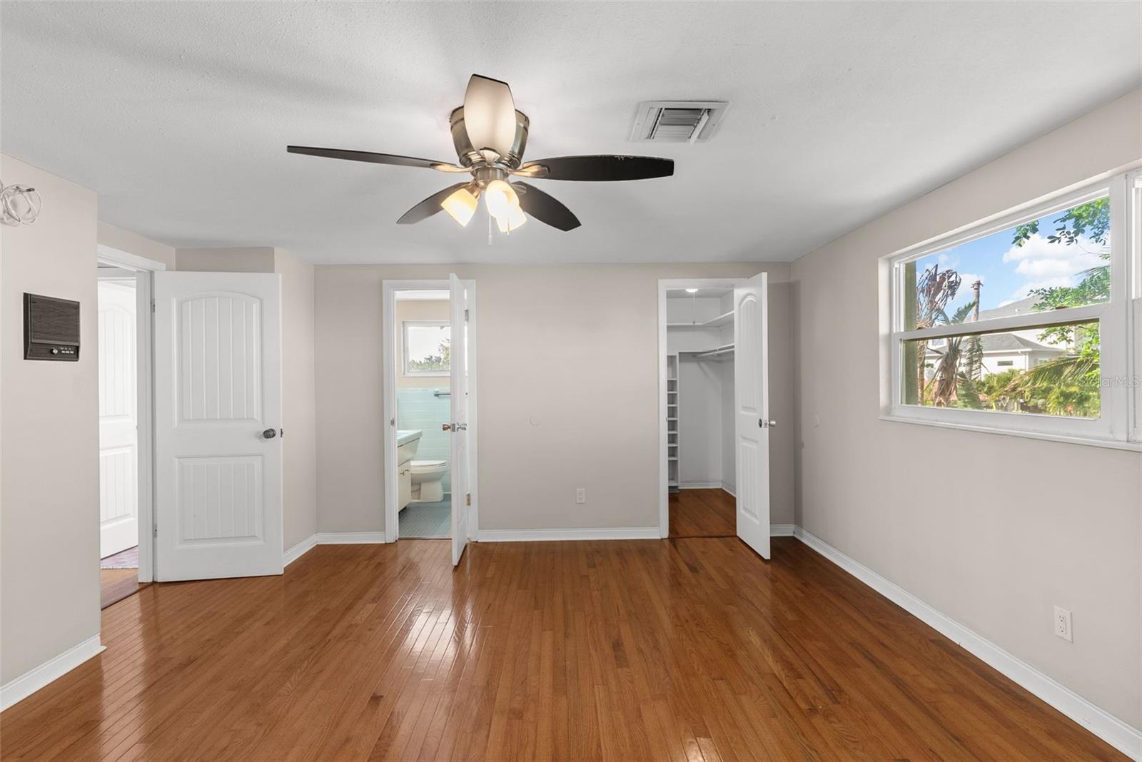 7887 9TH AVE S, ST PETERSBURG, FL, 33707
