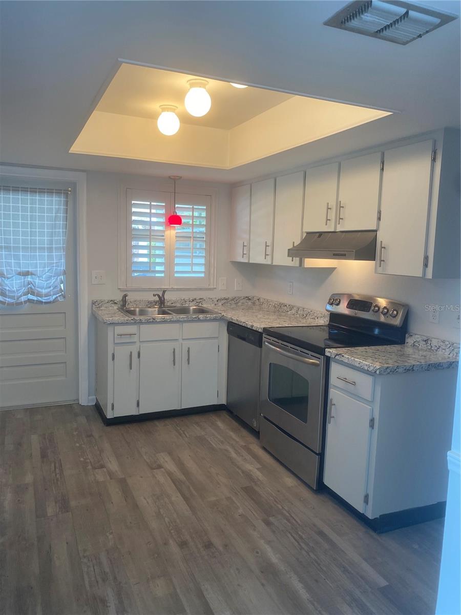 1121 BONNIE LOU DR, ORLANDO, FL, 32809