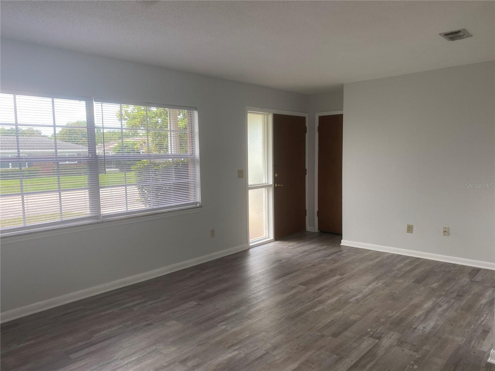 1121 BONNIE LOU DR, ORLANDO, FL, 32809