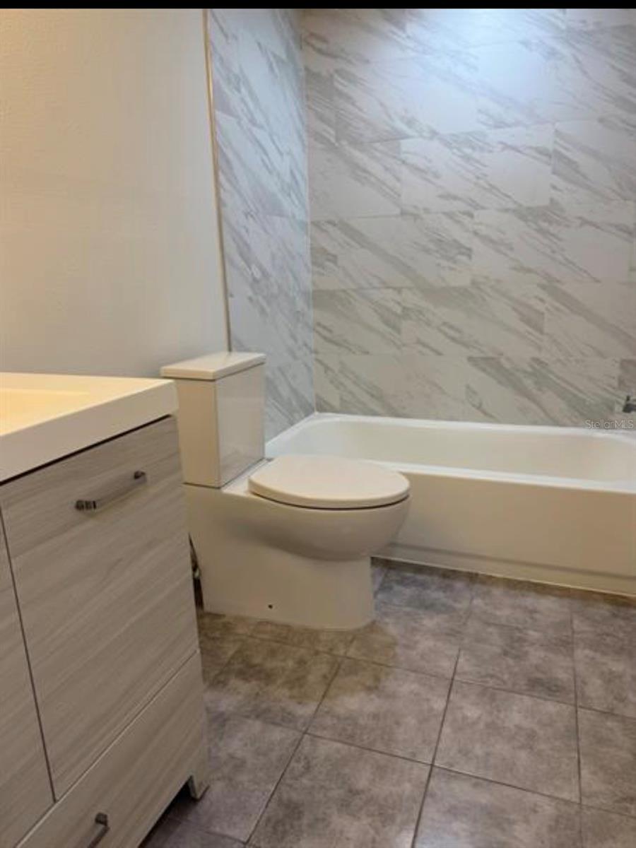 6312 NEWTOWN CIR #12C2, TAMPA, FL, 33615