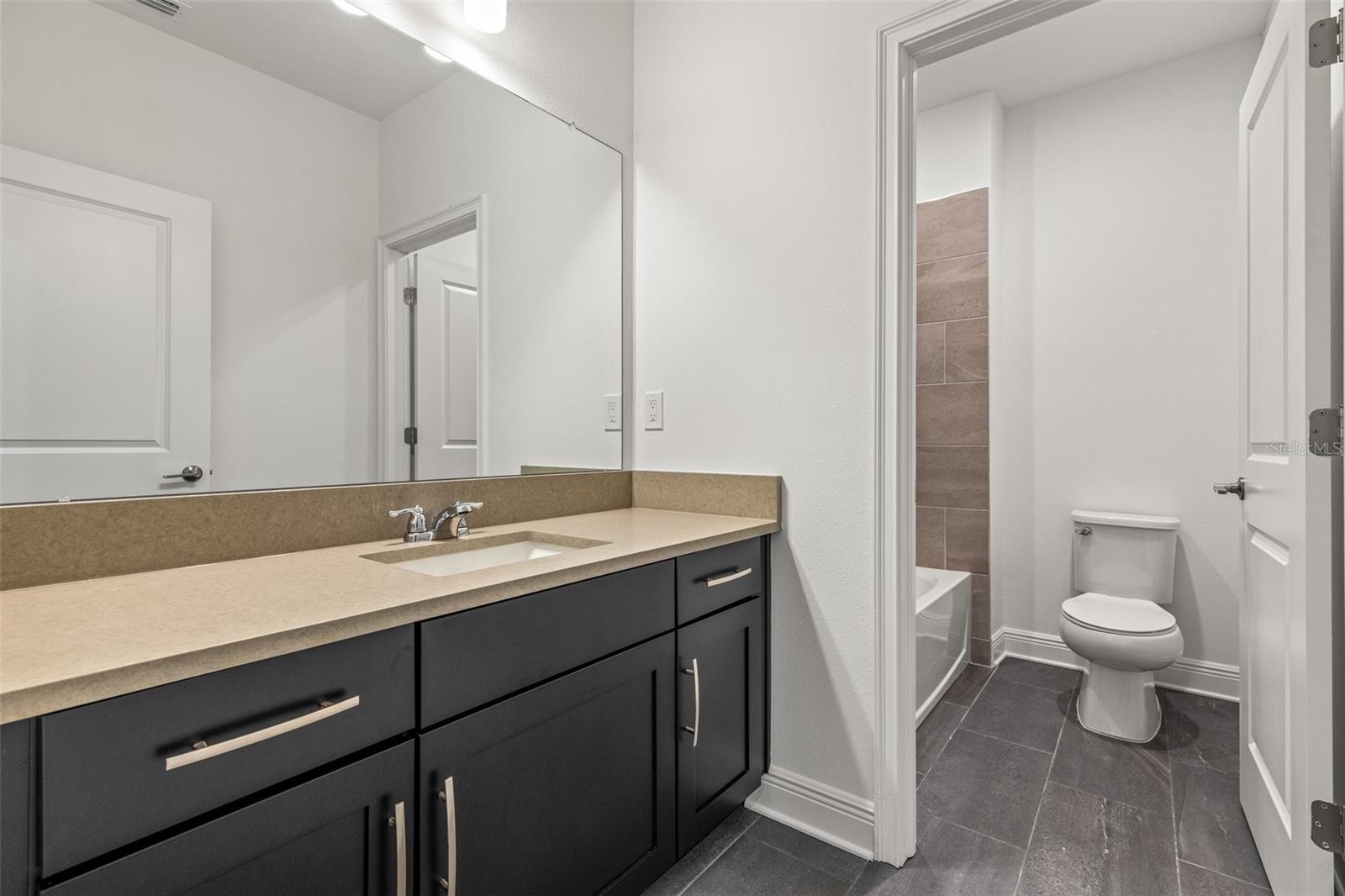 4629 WISHART BLVD, TAMPA, FL, 33603