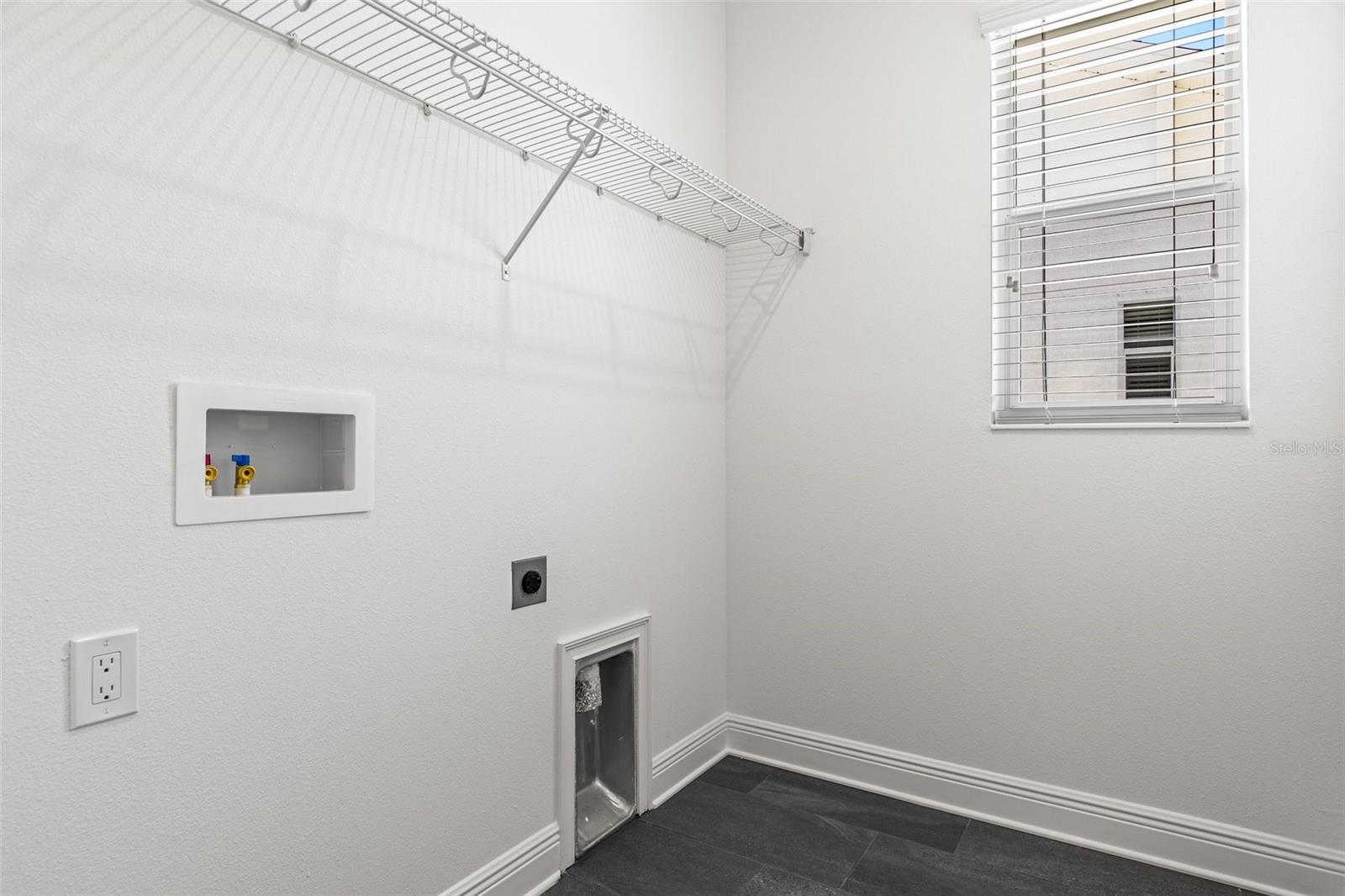 4629 WISHART BLVD, TAMPA, FL, 33603