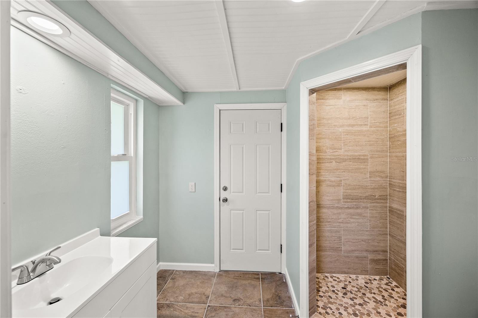 18254 BRACKEN CIR, PORT CHARLOTTE, FL, 33948