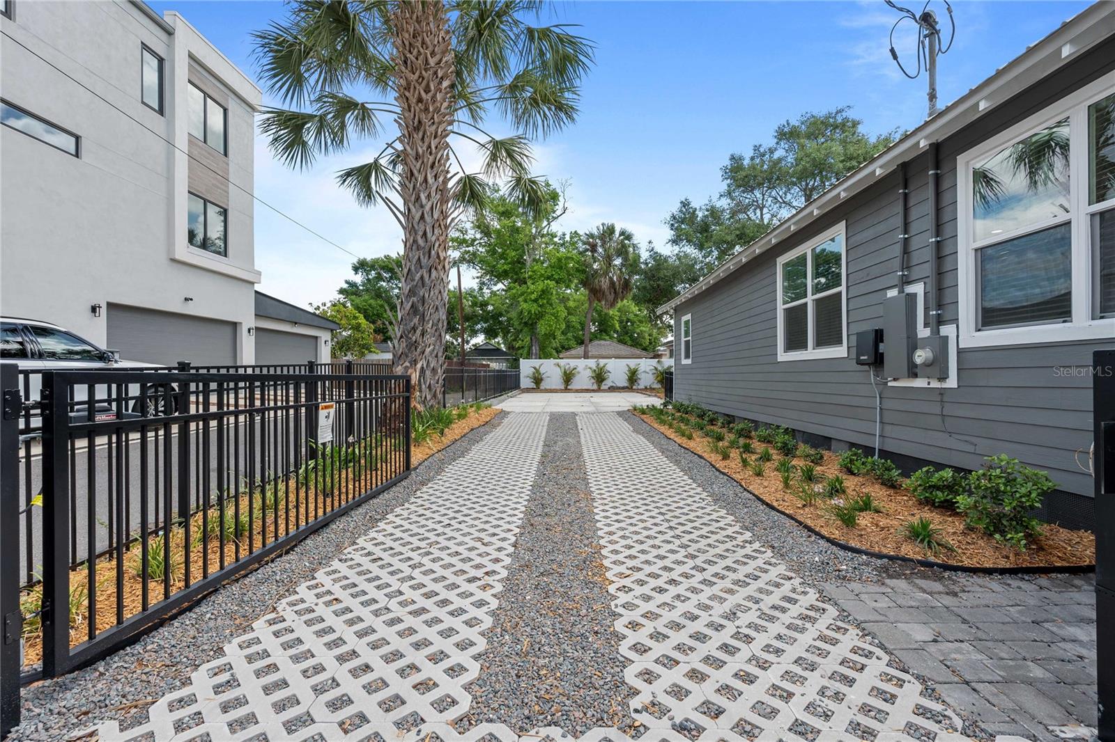 2203 N BOULEVARD, TAMPA, FL, 33602