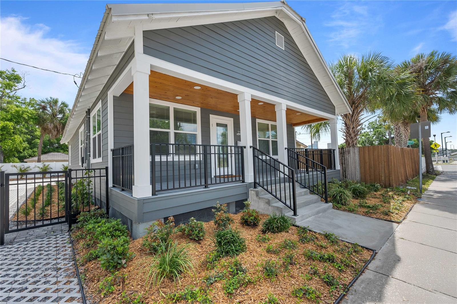 2203 N BOULEVARD, TAMPA, FL, 33602