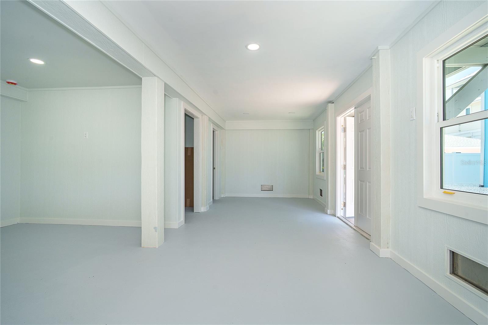 50 FRIENDSHIP LN, ENGLEWOOD, FL, 34223