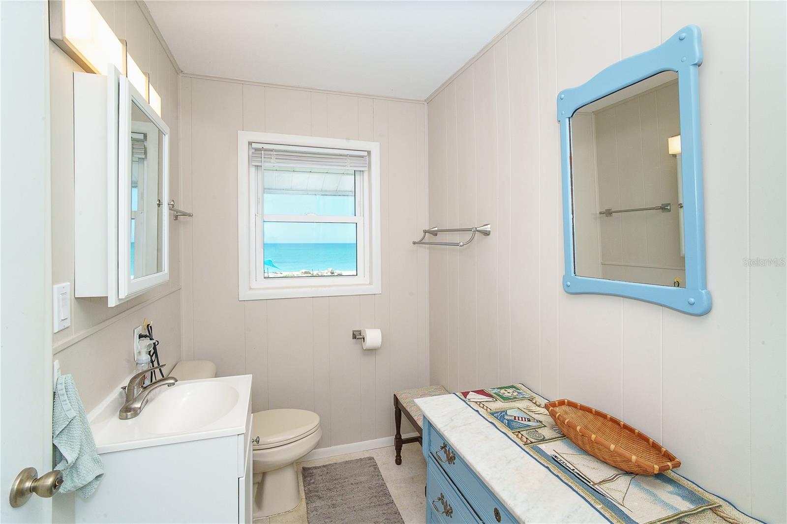 50 FRIENDSHIP LN, ENGLEWOOD, FL, 34223