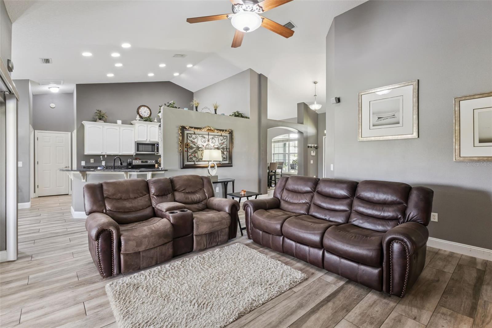 31038 FAIRVISTA DR, TAVARES, FL, 32778