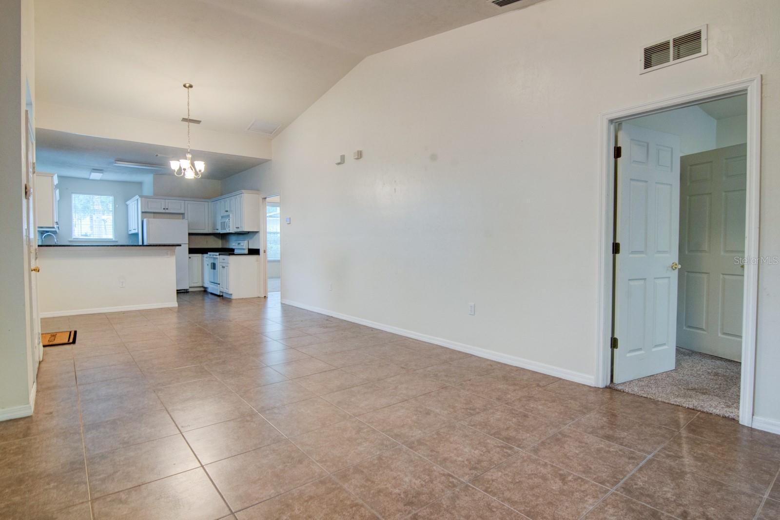 1563 NW 29TH RD #108, GAINESVILLE, FL, 32605