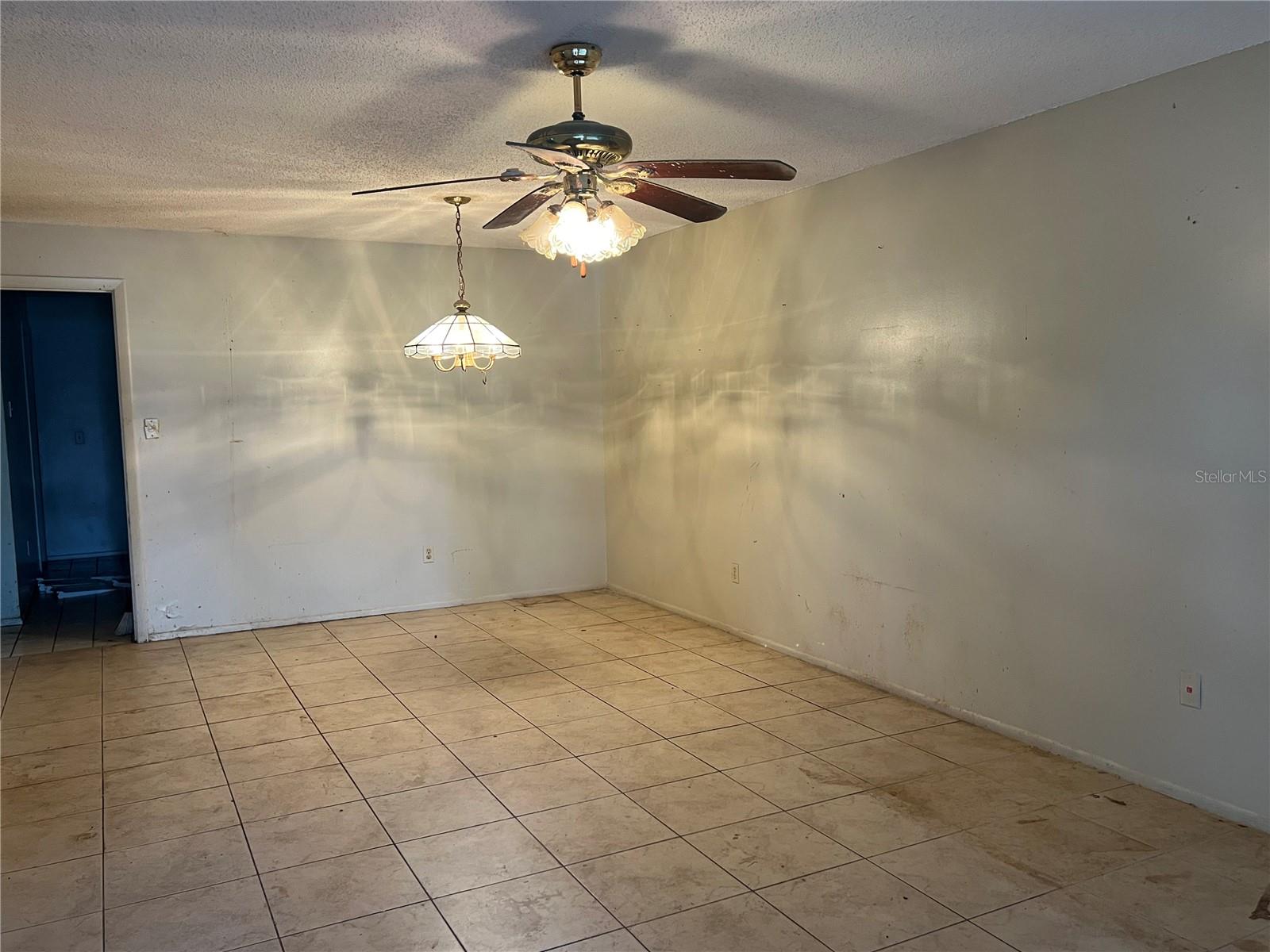 749 QUAIL HOLLOW DR, ORLANDO, FL, 32825