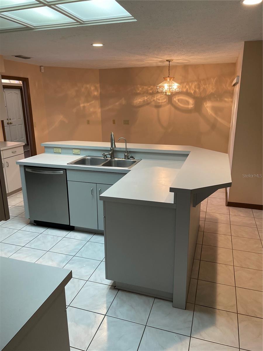 3007 FOREST CLUB DR, PLANT CITY, FL, 33566