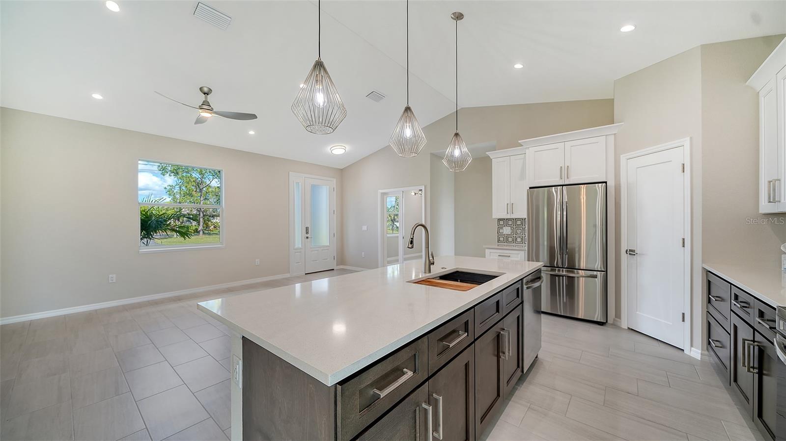 6227 TROPICAIRE BLVD, NORTH PORT, FL, 34291