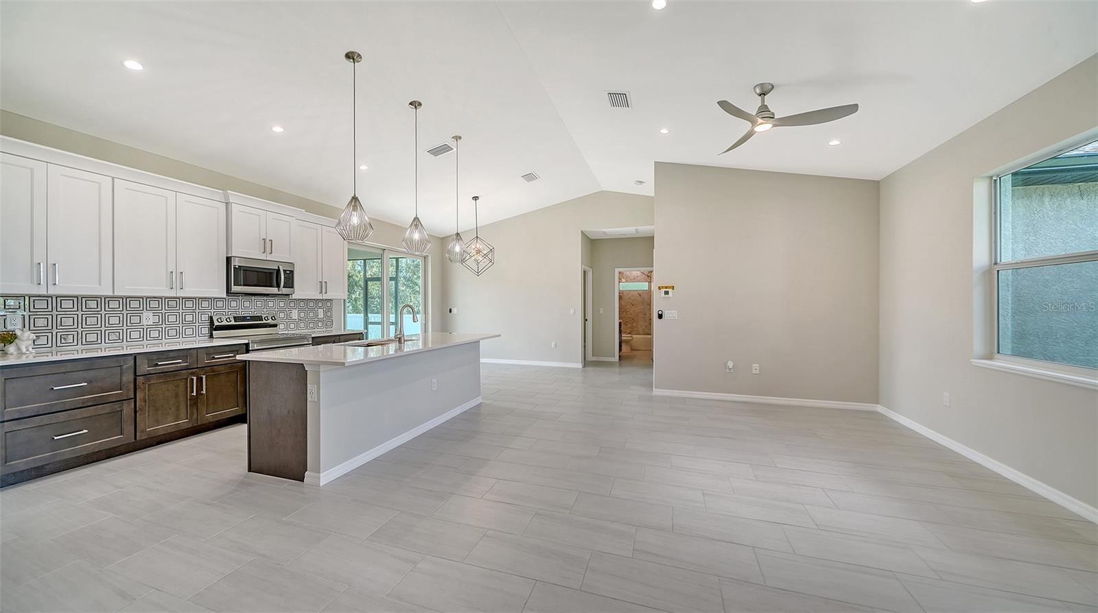 6227 TROPICAIRE BLVD, NORTH PORT, FL, 34291