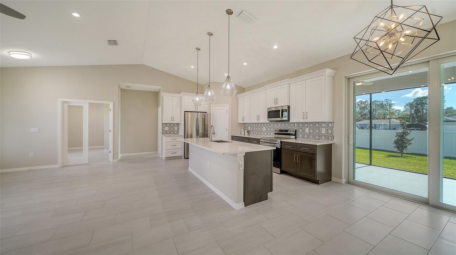 6227 TROPICAIRE BLVD, NORTH PORT, FL, 34291