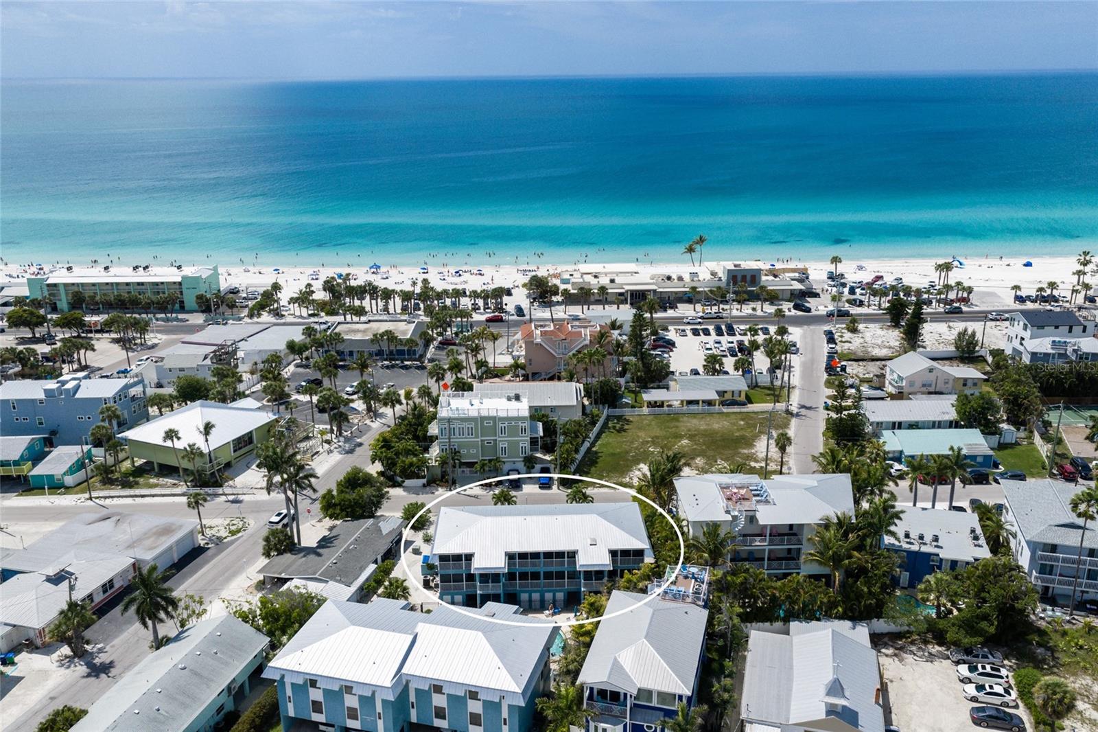 205 HIGHLAND AVE #2, BRADENTON BEACH, FL, 34217