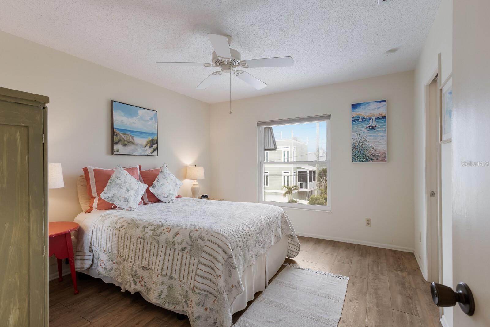 205 HIGHLAND AVE #2, BRADENTON BEACH, FL, 34217