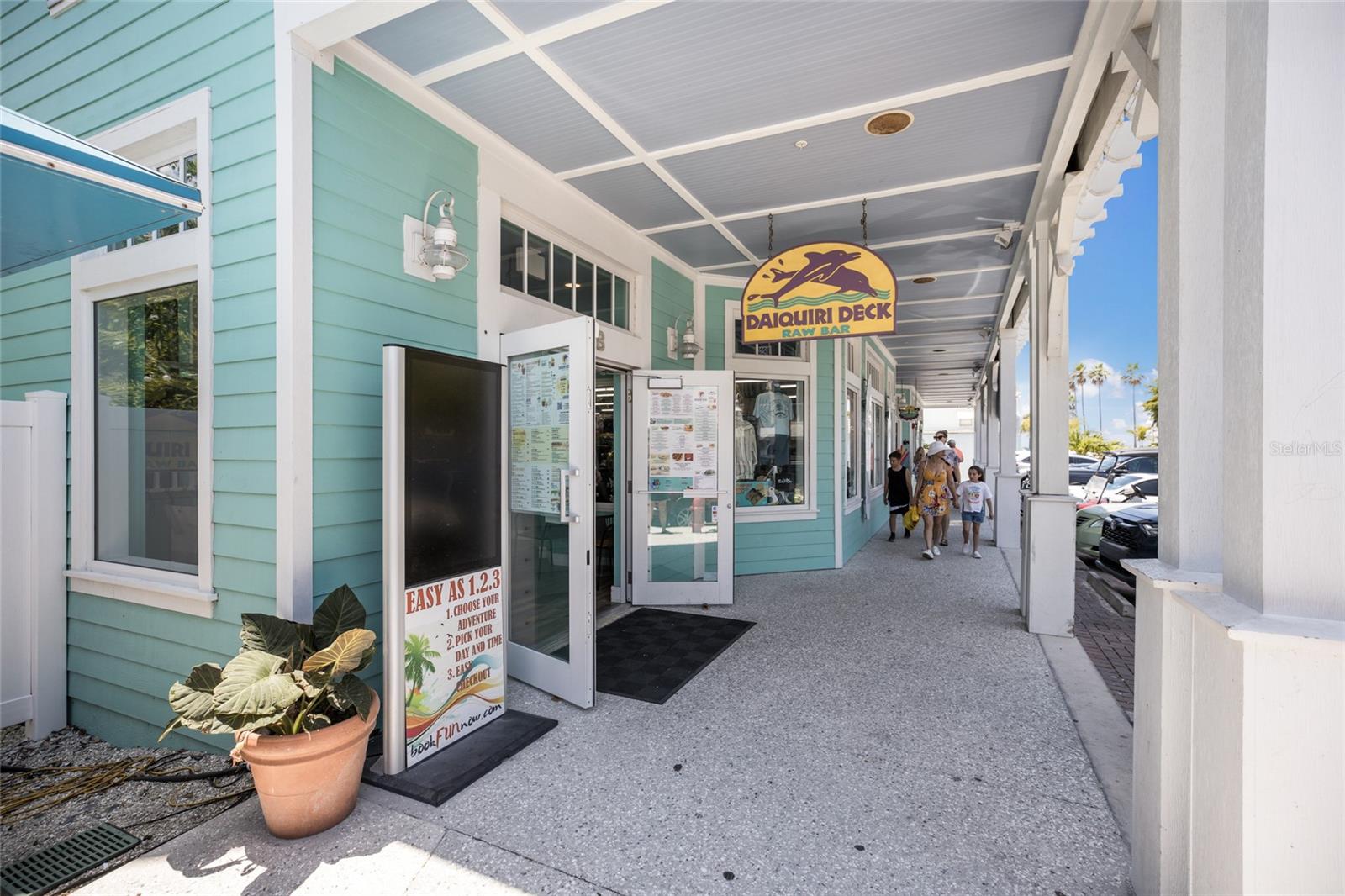 205 HIGHLAND AVE #2, BRADENTON BEACH, FL, 34217