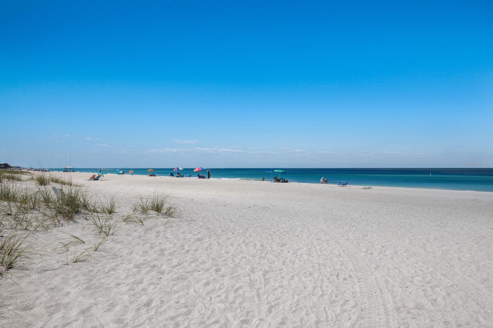 205 HIGHLAND AVE #2, BRADENTON BEACH, FL, 34217