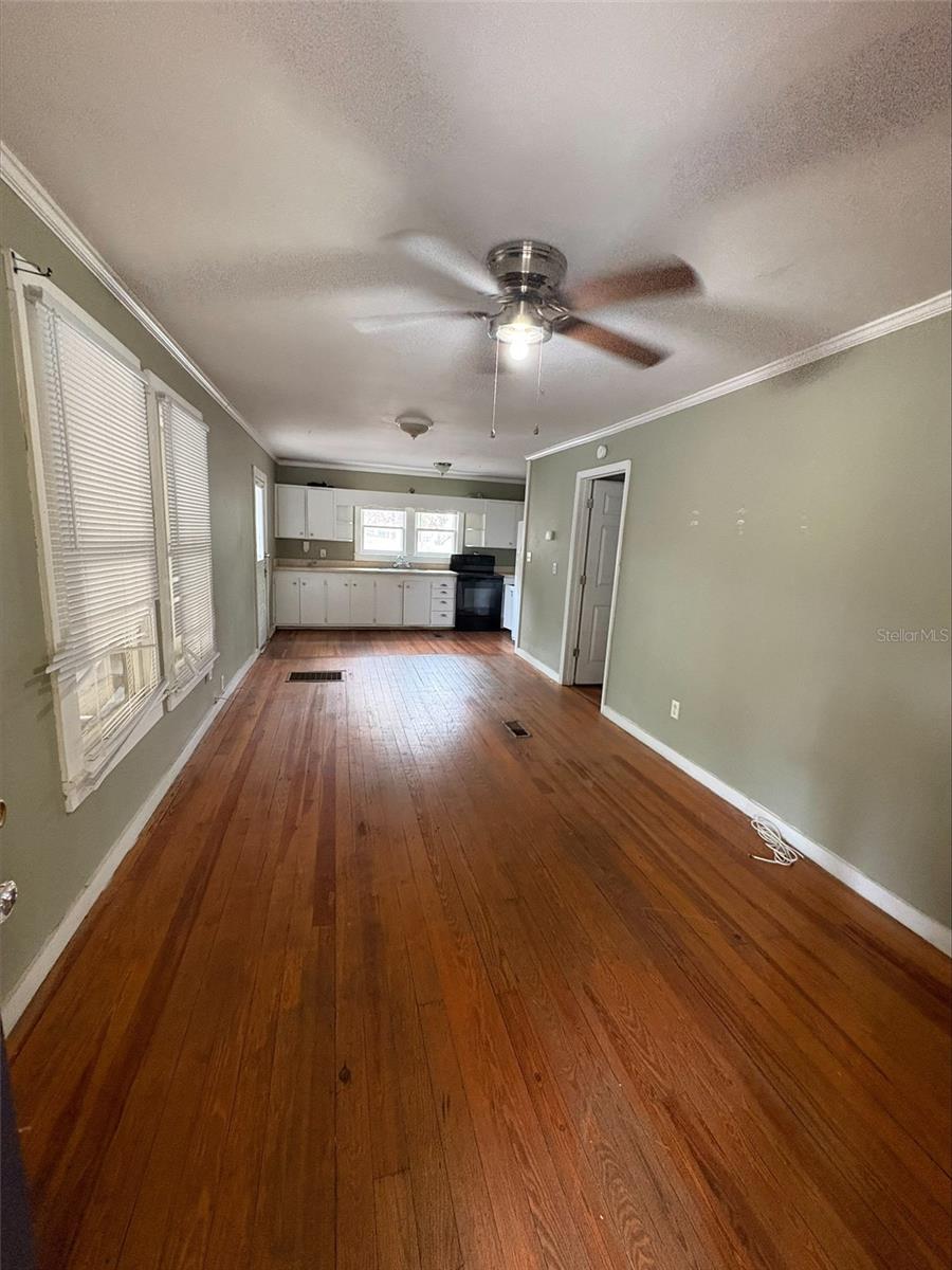 425 AVENUE B NE, WINTER HAVEN, FL, 33881