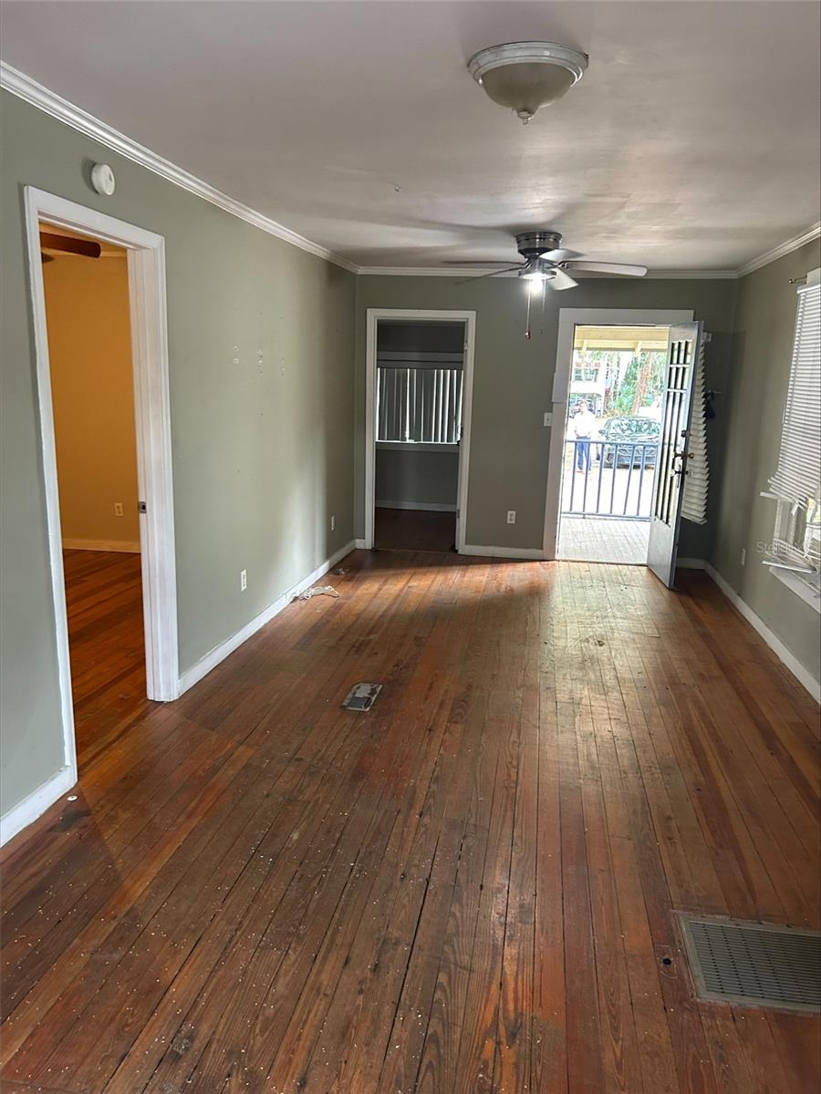 425 AVENUE B NE, WINTER HAVEN, FL, 33881