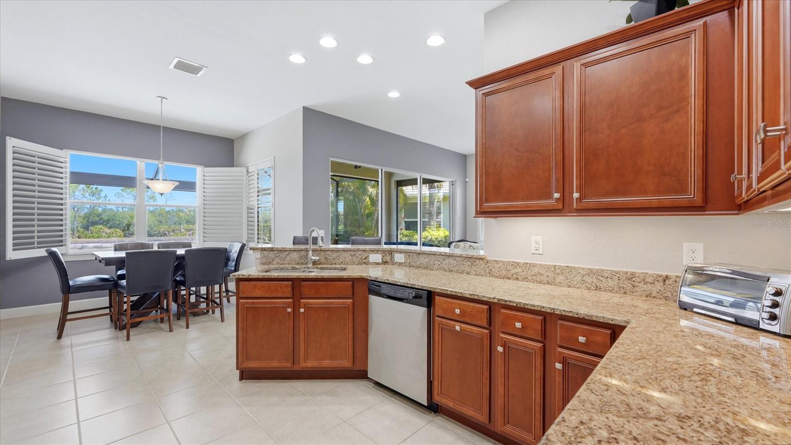 13177 CREEKSIDE LN, PORT CHARLOTTE, FL, 33953