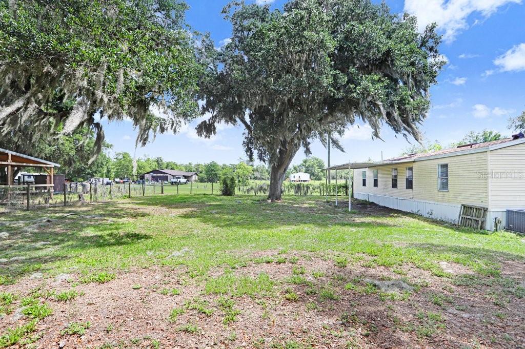 11727 LITHIA PINECREST RD, LITHIA, FL, 33547