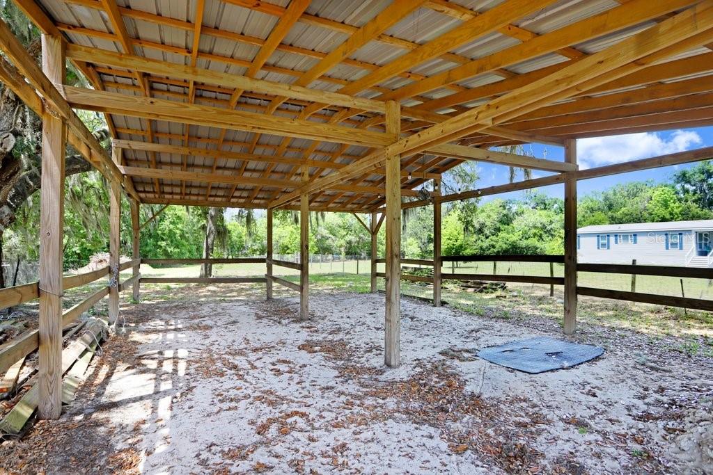 11727 LITHIA PINECREST RD, LITHIA, FL, 33547