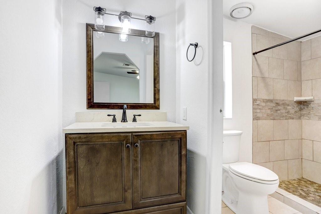 11727 LITHIA PINECREST RD, LITHIA, FL, 33547