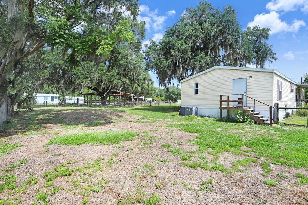 11727 LITHIA PINECREST RD, LITHIA, FL, 33547
