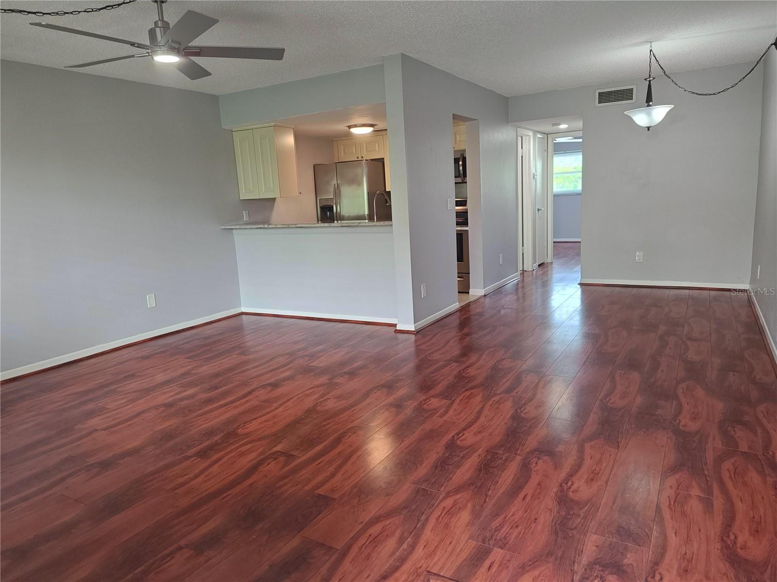 2525 W BAY DR #A44, BELLEAIR BLUFFS, FL, 33770