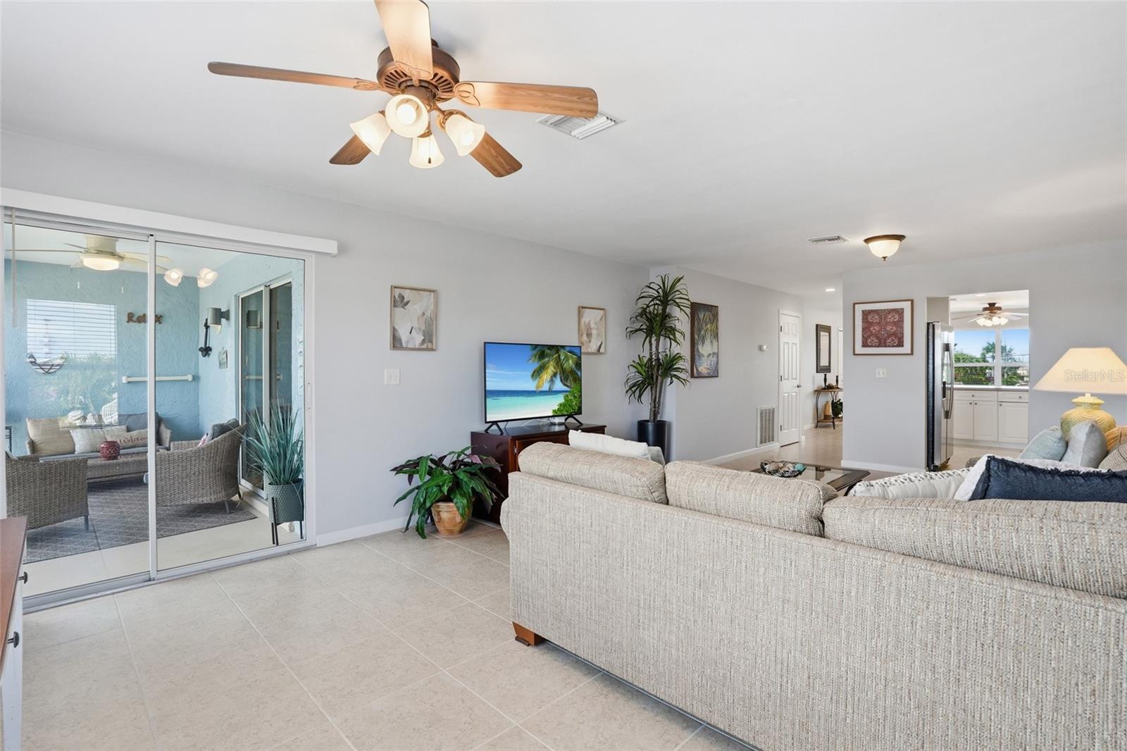 912 SE 46TH ST #201, CAPE CORAL, FL, 33904