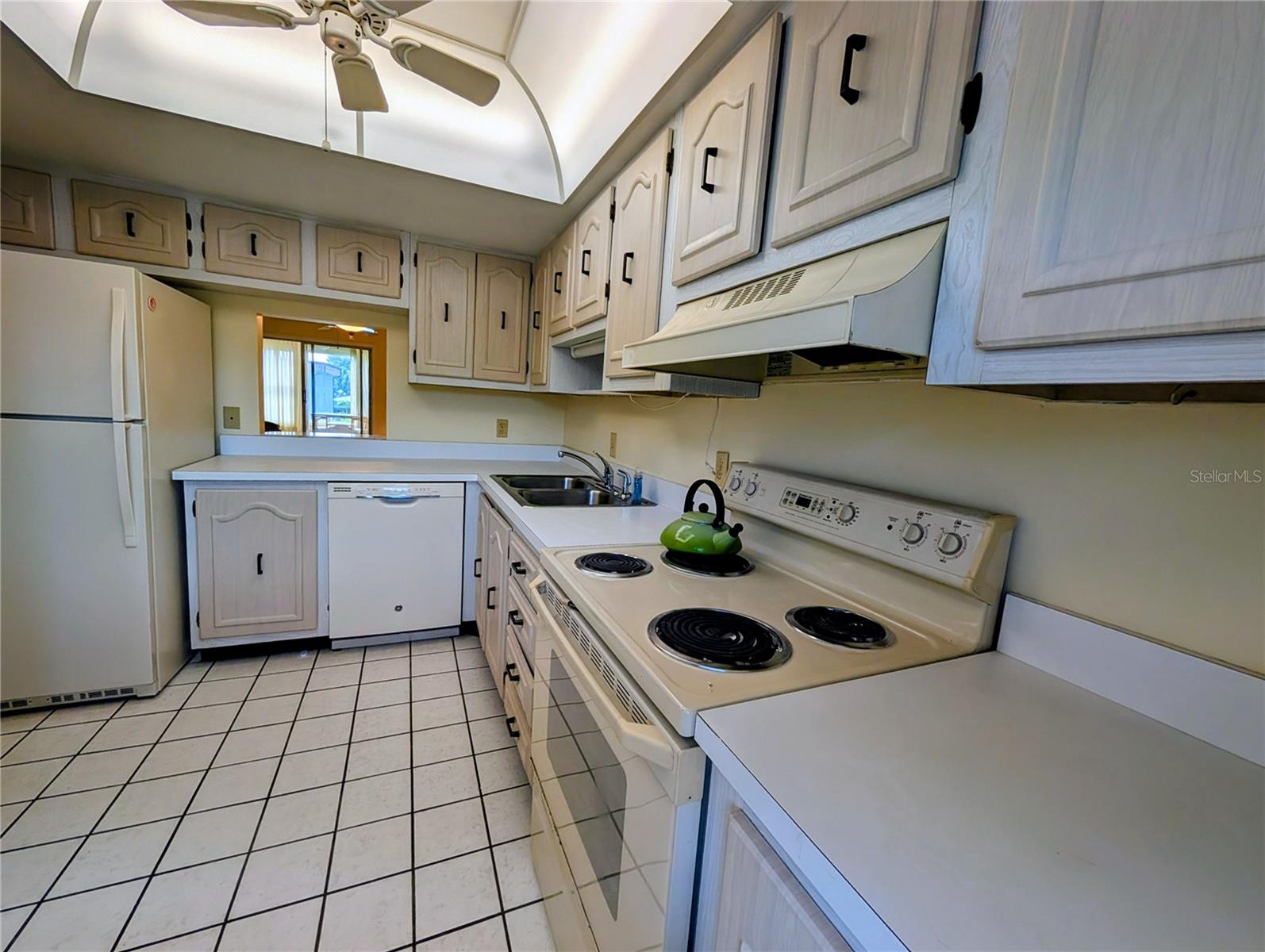 333 LAKE HOWARD DR NW #212A, WINTER HAVEN, FL, 33880