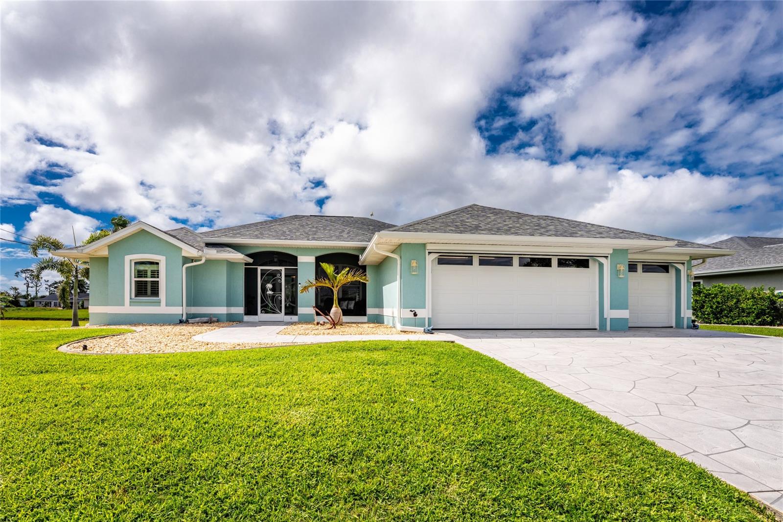 45 BUNKER RD, ROTONDA WEST, FL, 33947