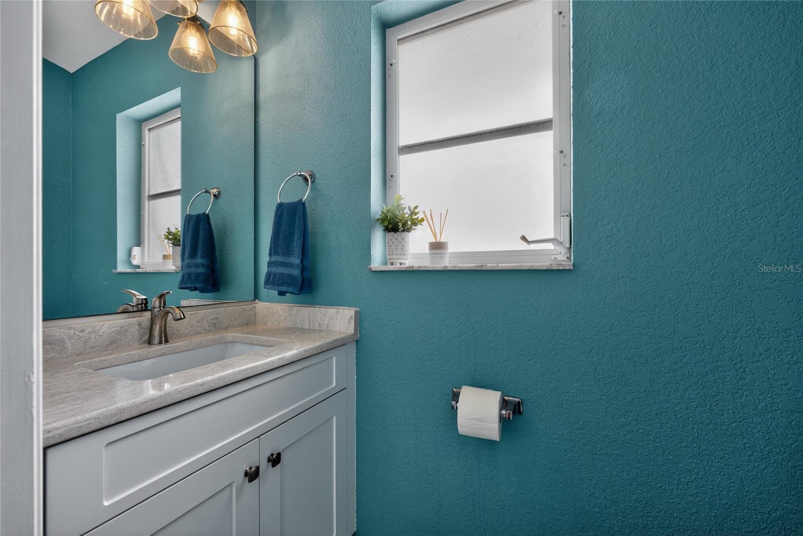 45 BUNKER RD, ROTONDA WEST, FL, 33947