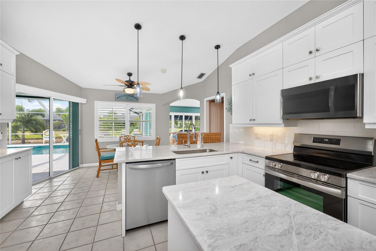 45 BUNKER RD, ROTONDA WEST, FL, 33947