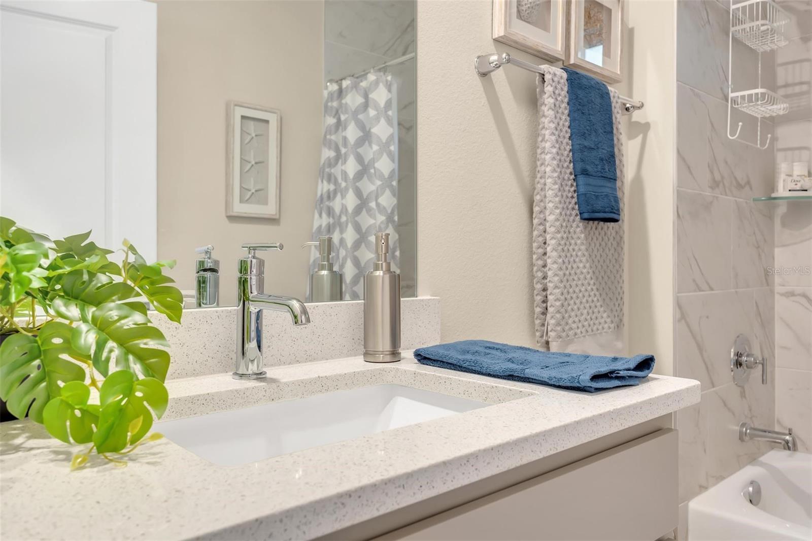 56 WHITE FEATHER LN, PALM COAST, FL, 32164