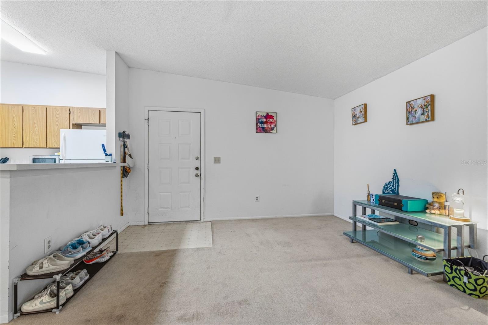 6015 LAKETREE LN #B, TEMPLE TERRACE, FL, 33617