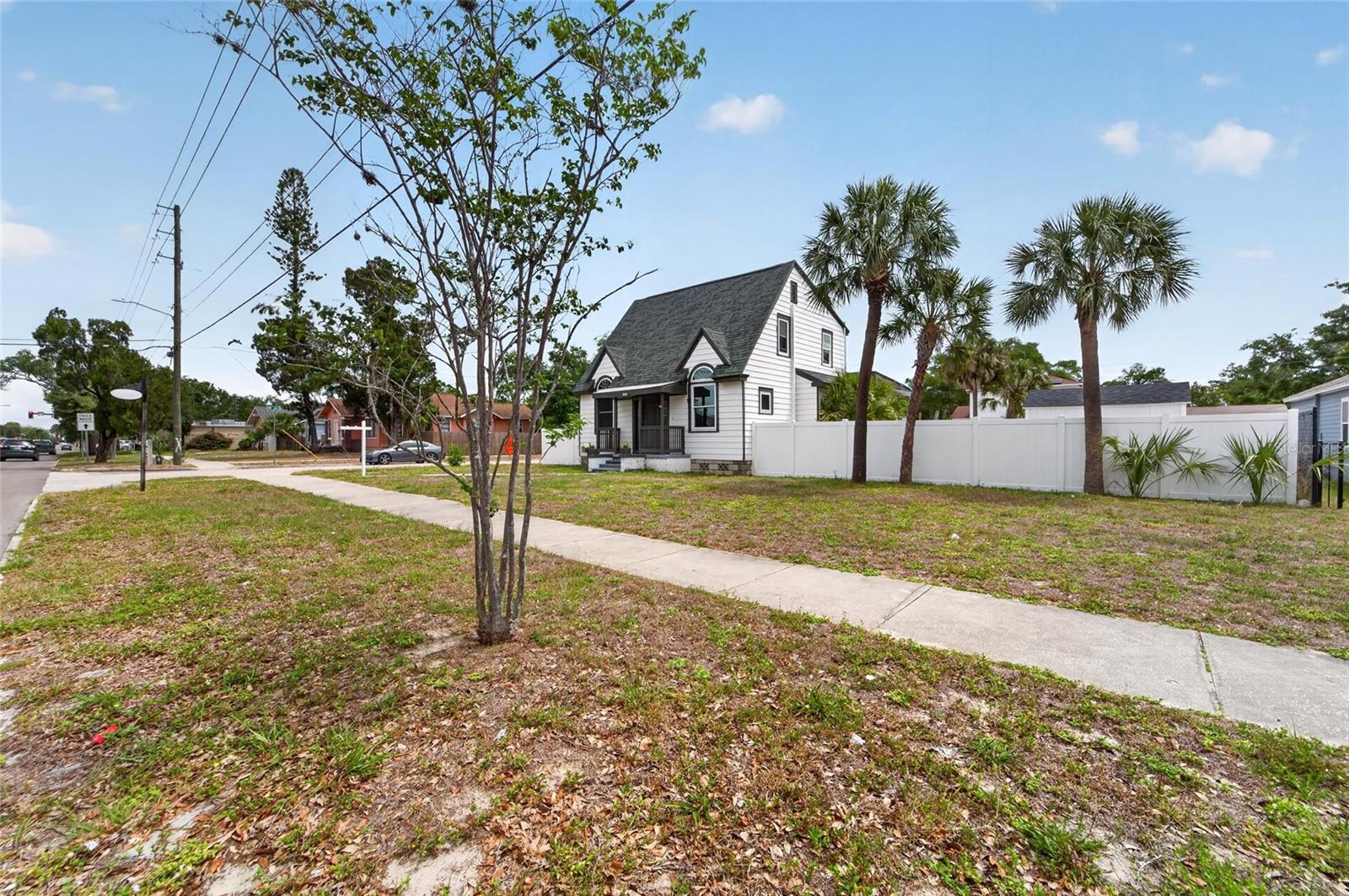 1900 16TH ST S, ST PETERSBURG, FL, 33705