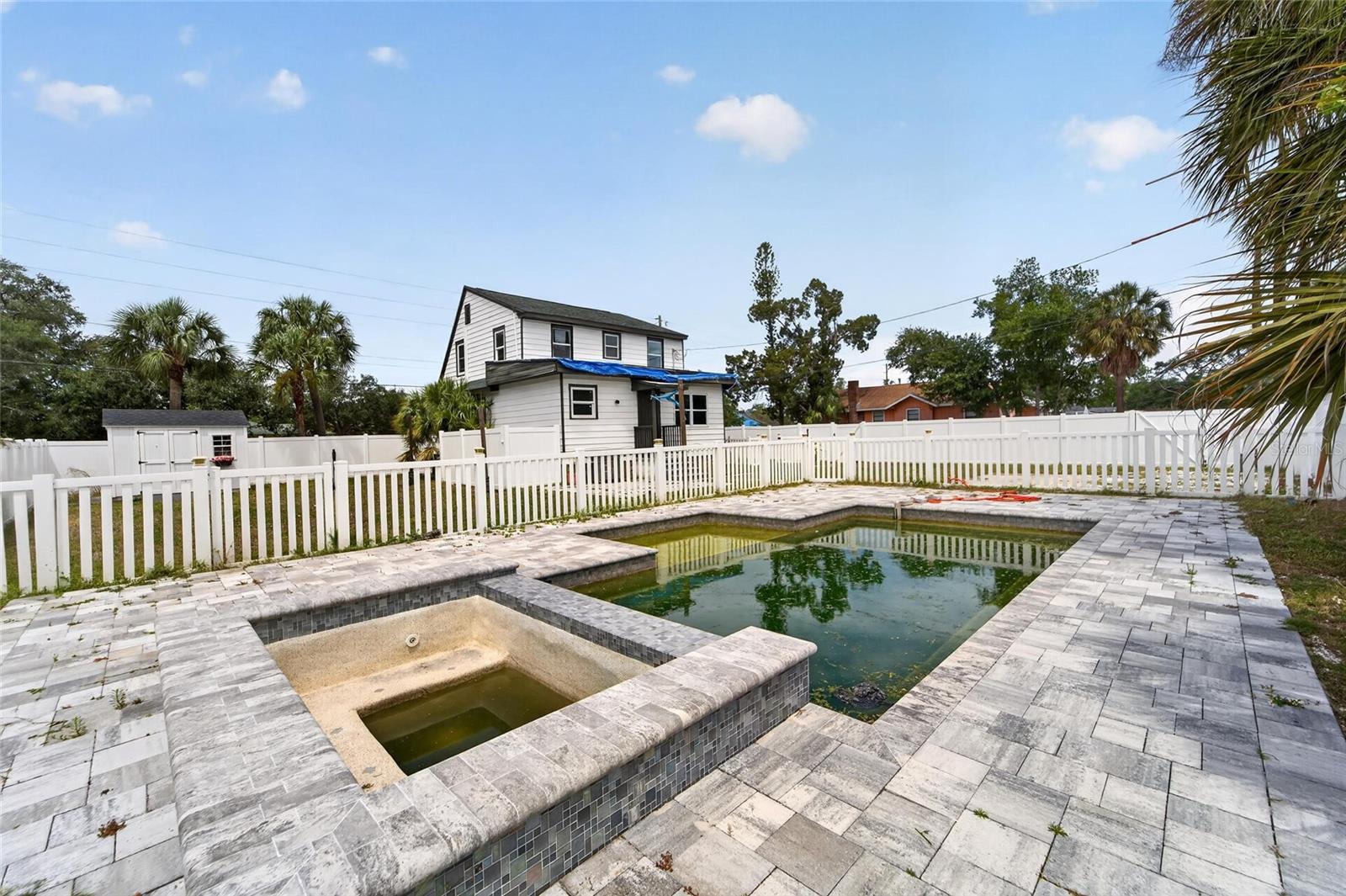 1900 16TH ST S, ST PETERSBURG, FL, 33705