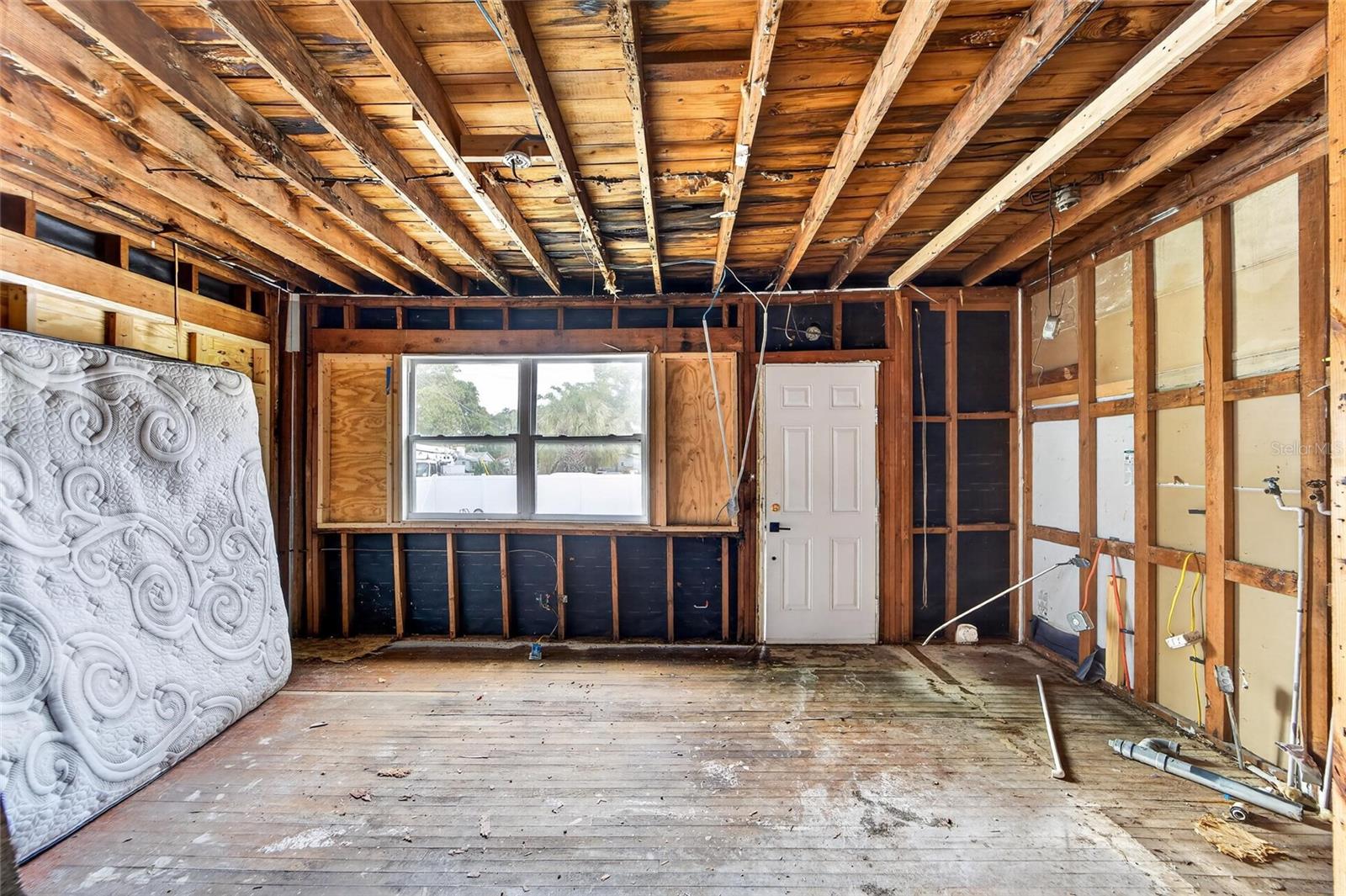 1900 16TH ST S, ST PETERSBURG, FL, 33705