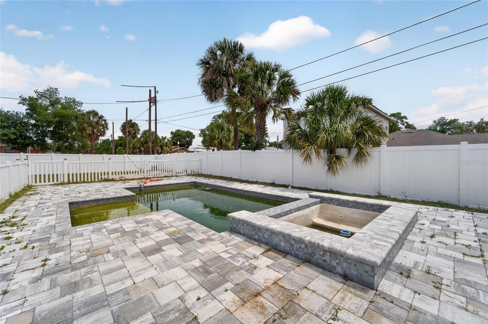 1900 16TH ST S, ST PETERSBURG, FL, 33705