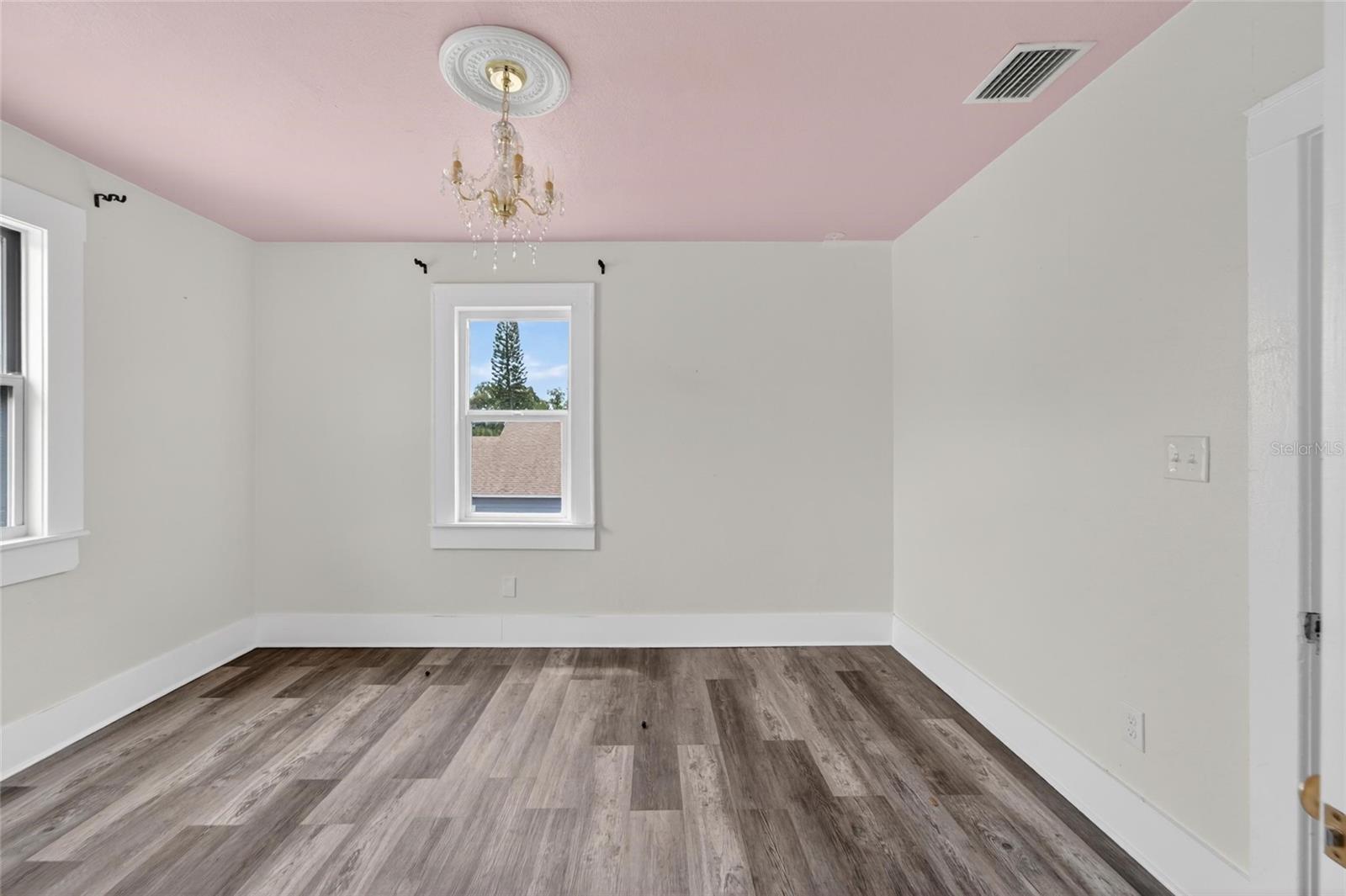 1900 16TH ST S, ST PETERSBURG, FL, 33705